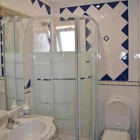 Apartman Cozy Near Airport And