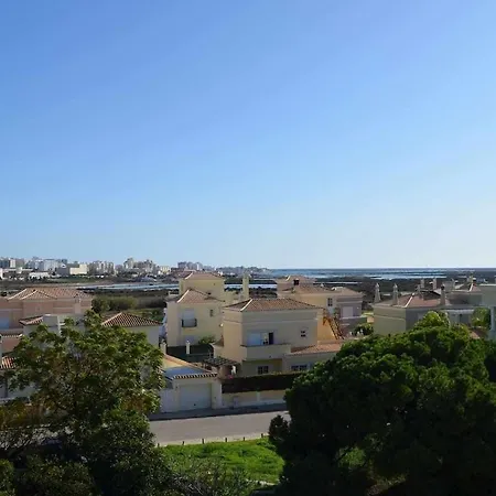 Cozy Near Airport And Distrito de Faro