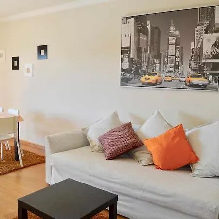 Cozy Near Airport And * Faro