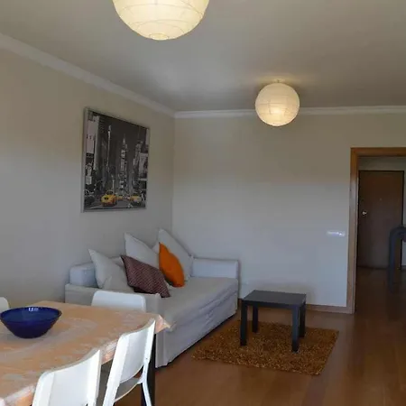 Cozy Near Airport And